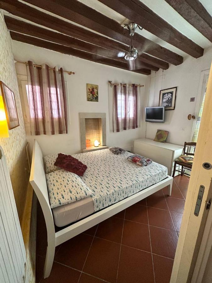 Апартаменты Sleep In Venezia Экстерьер фото